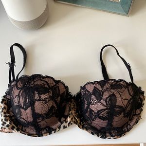 Victorias Secret Push-up Bra 32C